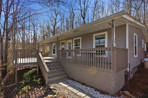 376 Bright Eyes Drive