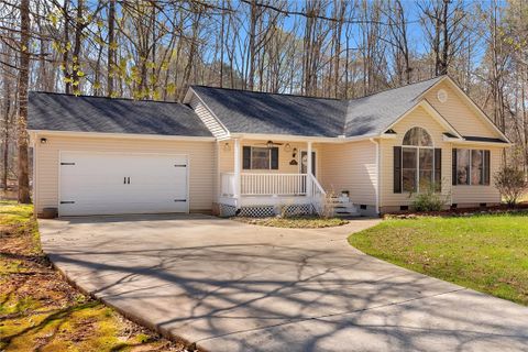 102 Circle Drive sold home in Shenandoah, Townville, SC