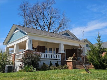 208 Pendelton Street