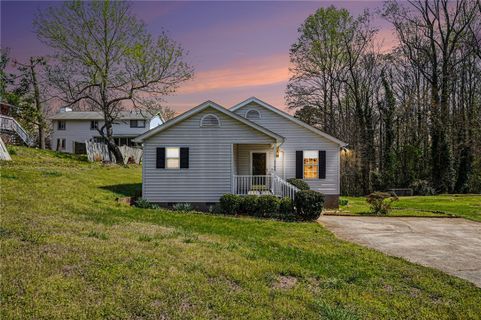 1106 Charter Oak Drive sold home in Peppertree, Taylors, SC