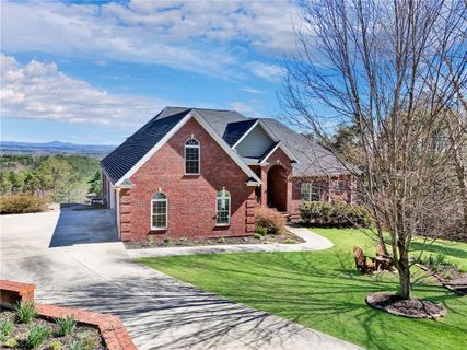 603 Tamassee Ridge Way pending home in Jocassee Ridge, Salem, SC