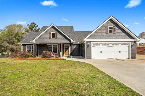 210 Oxmoor Drive sold home in Stonehaven, Anderson, SC