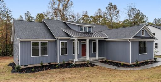 121 Falcon Crest Way Way active home in Rock At Jocassee, Pickens, SC
