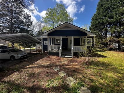 5 Robertson Way