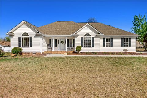 402 Dewsbury Lane sold home in The Summit, Piedmont, SC