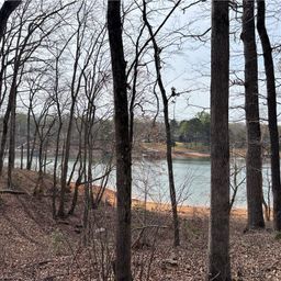 133 Falling Leaf Drive