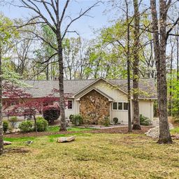 120 Beacon Ridge Circle