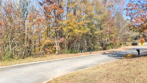 116 Joes Court active home in Briarpark, Easley, SC