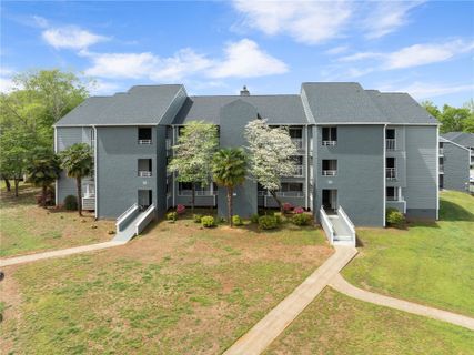 1511 Northlake Drive pending home in Northlake Condo, Anderson, SC