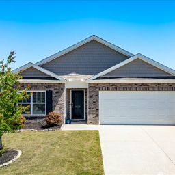 525 Ashwood Way