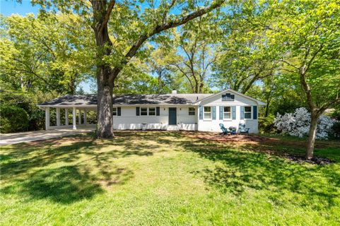 209 Manley Drive sold home in Clemson Gardens, Clemson, SC
