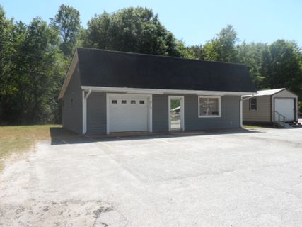 615 W North 1St Street