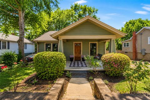 806 Perry Road