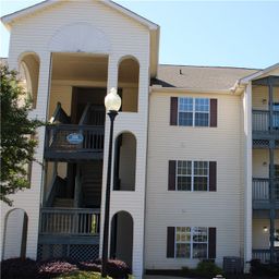 151 Wexford Drive 302
