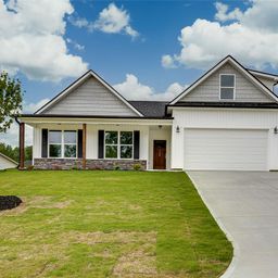 112 Walters Way