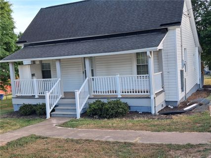 6 Allen Street