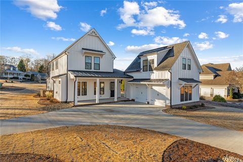 63 Carr Road