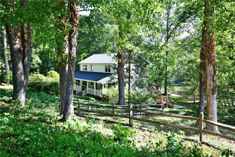 215 Riverside Drive