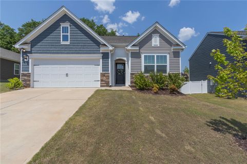 102 Fancy Trail