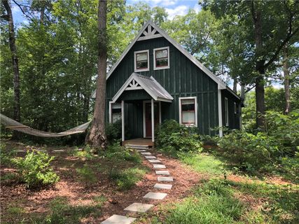 215 Ridge Road pending home in North Cleveland Estates, Westminster, SC