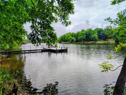 140 Waterside Drive active home in Bridgepointe, Iva, SC