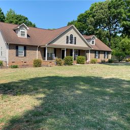 109 Whispering Pines Drive