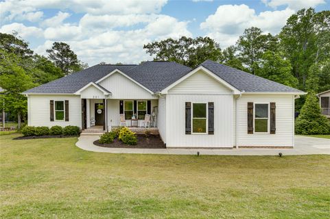 Homes in Glen Laurel, Easley