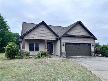 108 Kalmia Place sold home in Linden Hall, Easley, SC