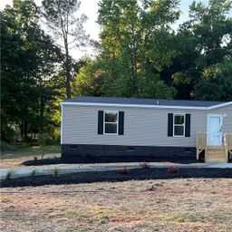 103 Twin Oaks Court