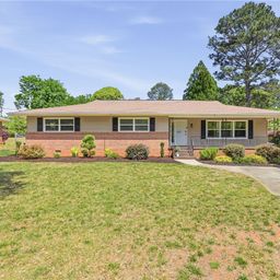407 Ravenal Road