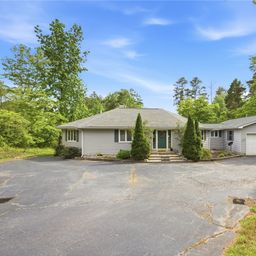 502 Leprechaun Lane