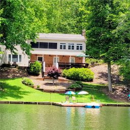 633 N Lake Drive