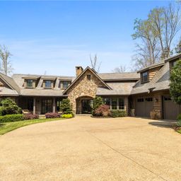 195 Village View Drive