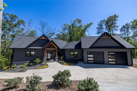 Homes in Keowee Bay, Salem