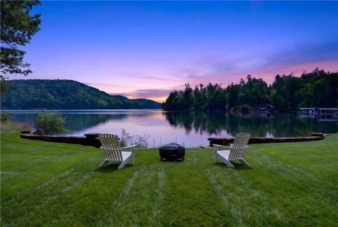 1875 Cleo Chapman Highway active home in Cliffs At Keowee Vineyards, Sunset, SC