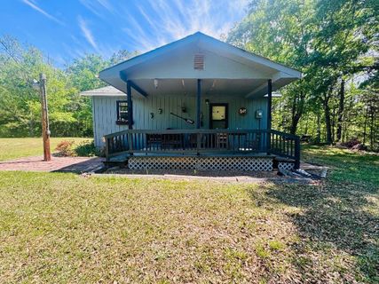 3062 Horseshoe Road