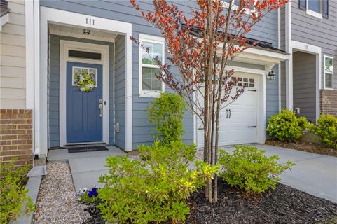 111 Wethington Way pending home in Wethington Place, Travelers Rest, SC
