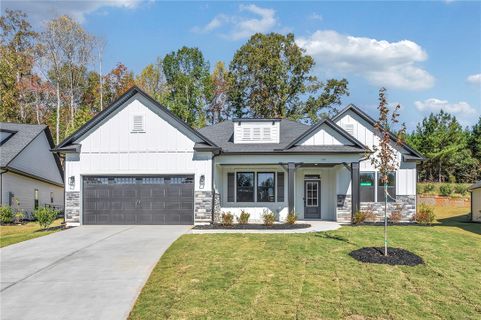 108 Shale Drive sold home in Edwards Ridge, Central, SC