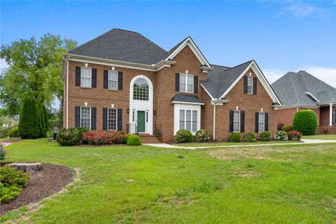 108 Birch River Road pending home in Birch River, Greenville, SC