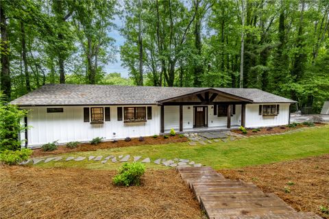 309 Woodland Way