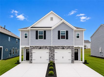 623 Seaborn Circle active home in Champions Village At Cherry Hill, Pendleton, SC