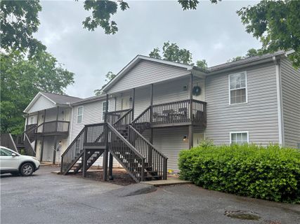 100-206 Wedgefield Court