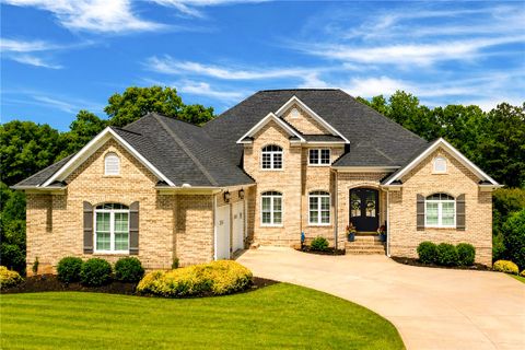 108 Worsham Lane