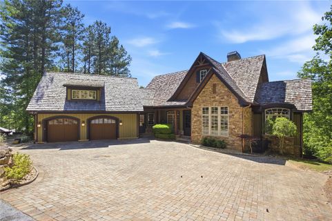 130 River Ridge Road active home in The Reserve At Lake Keowee, Sunset, SC