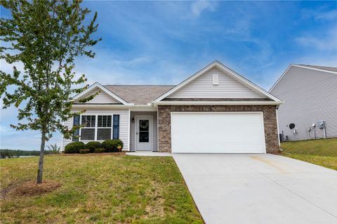 27 Karkinnen Court active home in The Preserve At Pendleton, Pendleton, SC