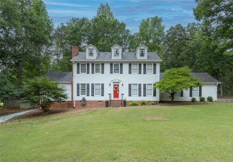 Homes in North Forest Es, Pendleton