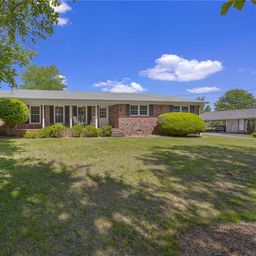 205 Meadow Lane