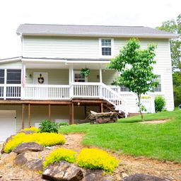 608 Mckinney Way