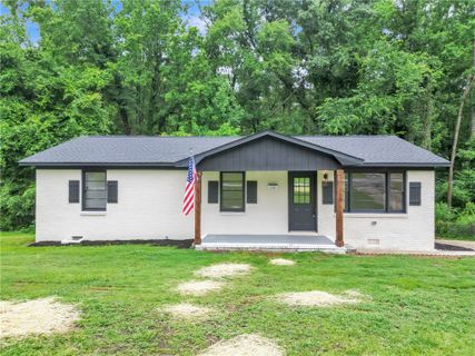 216 Ashcroft Drive