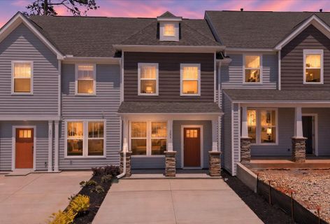 303 Speyside Lane